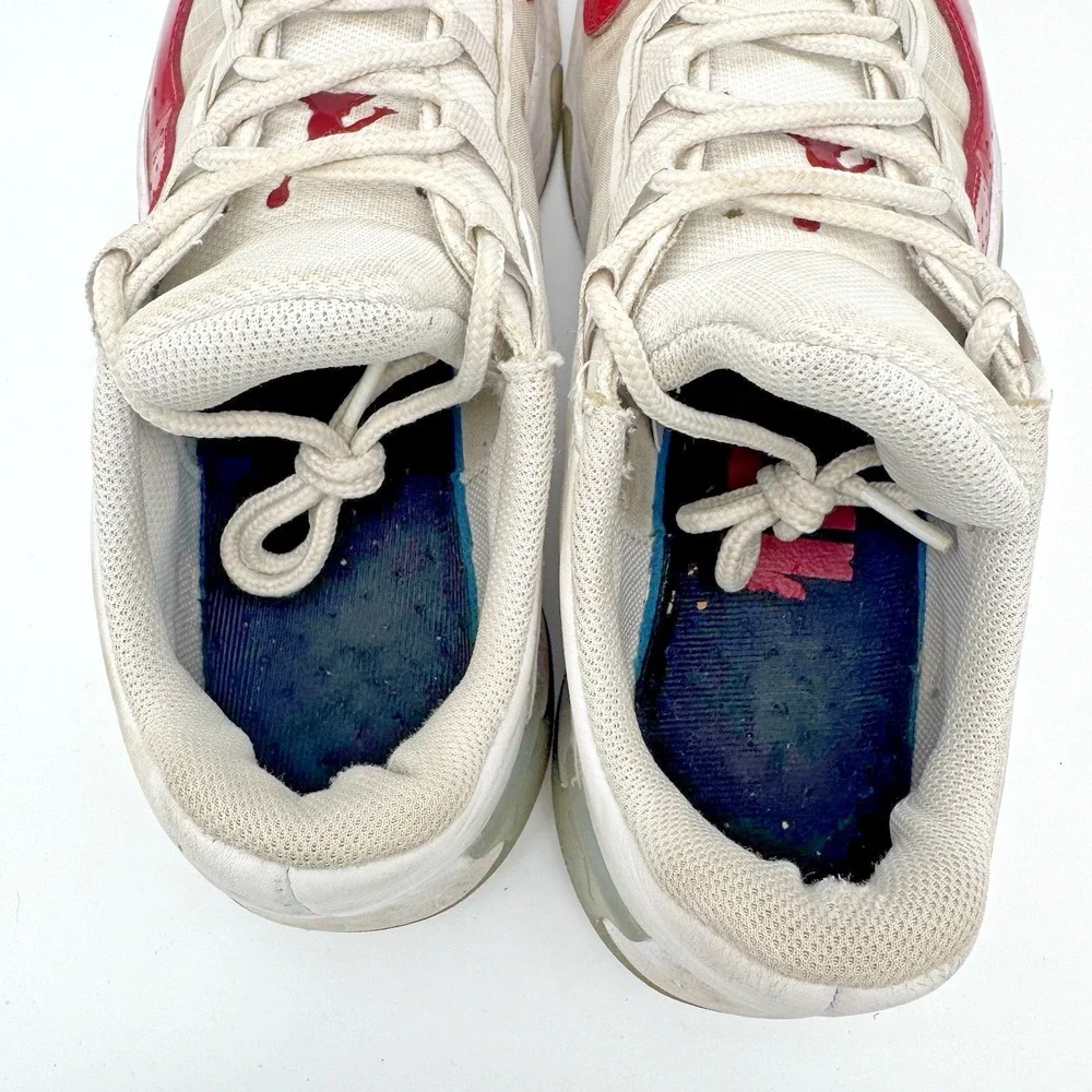 Air Jordan 11 CMFT Low White Gym Red DN418-116 Men's 11.5 - NEED CLEANING